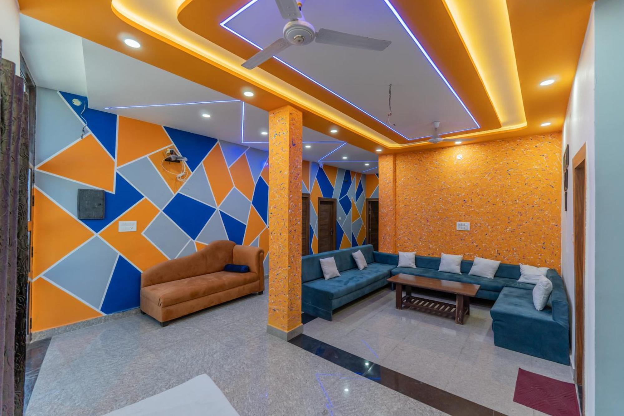 Big Brother Hostel Hotel Agra  Exteriör bild